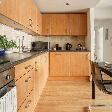 Lux Waterfront 2 Bed Apt, V&A 10Min Walk, St Andrew'S Golf 25Min Drive Dundee Exteriör bild